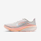 Light Bone/Arctic Orange/Chalk/Metallic Silver