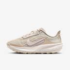 Cream II/Light Orewood Brown/Safety Orange/Cream II