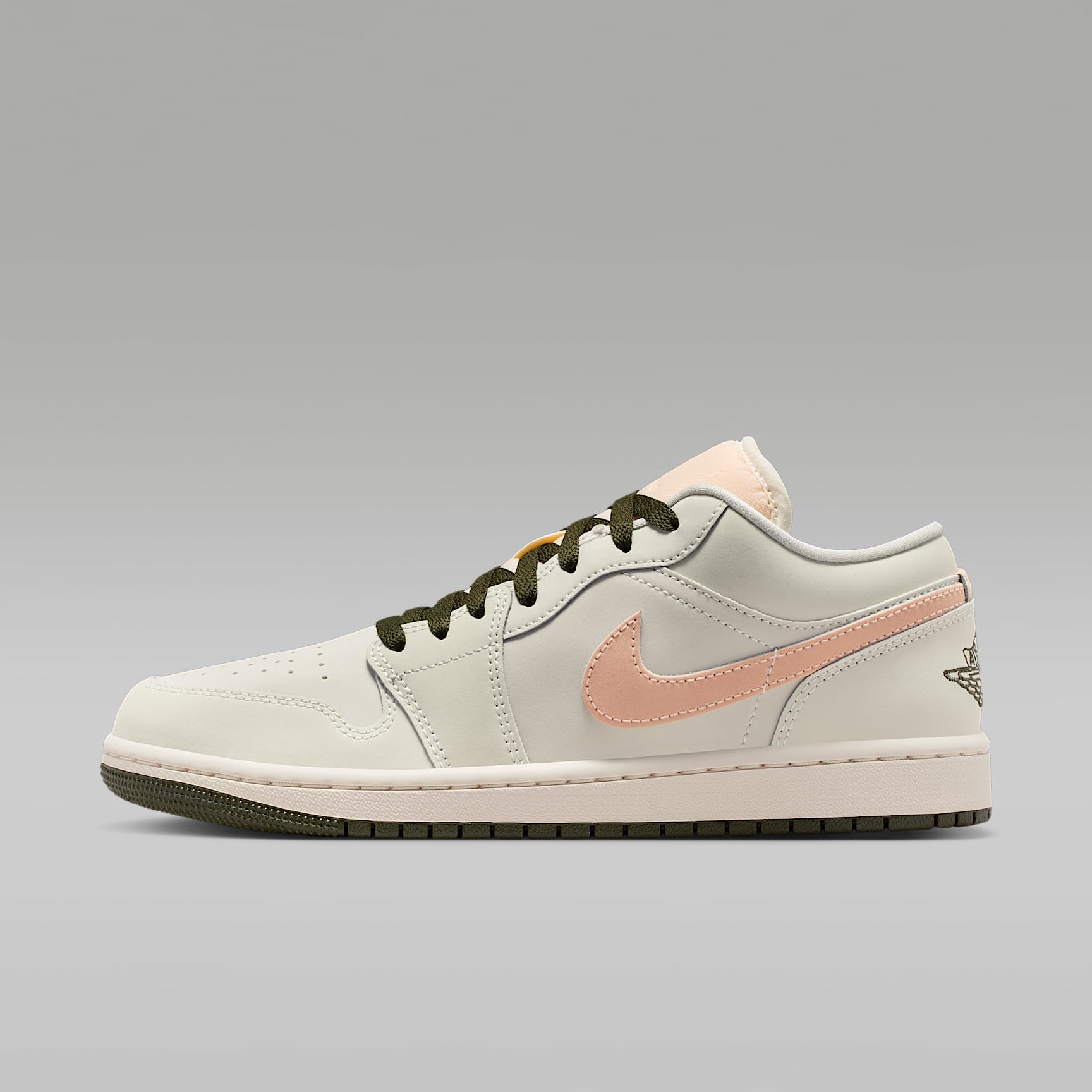 Air Jordan 1 Low Women's Shoes