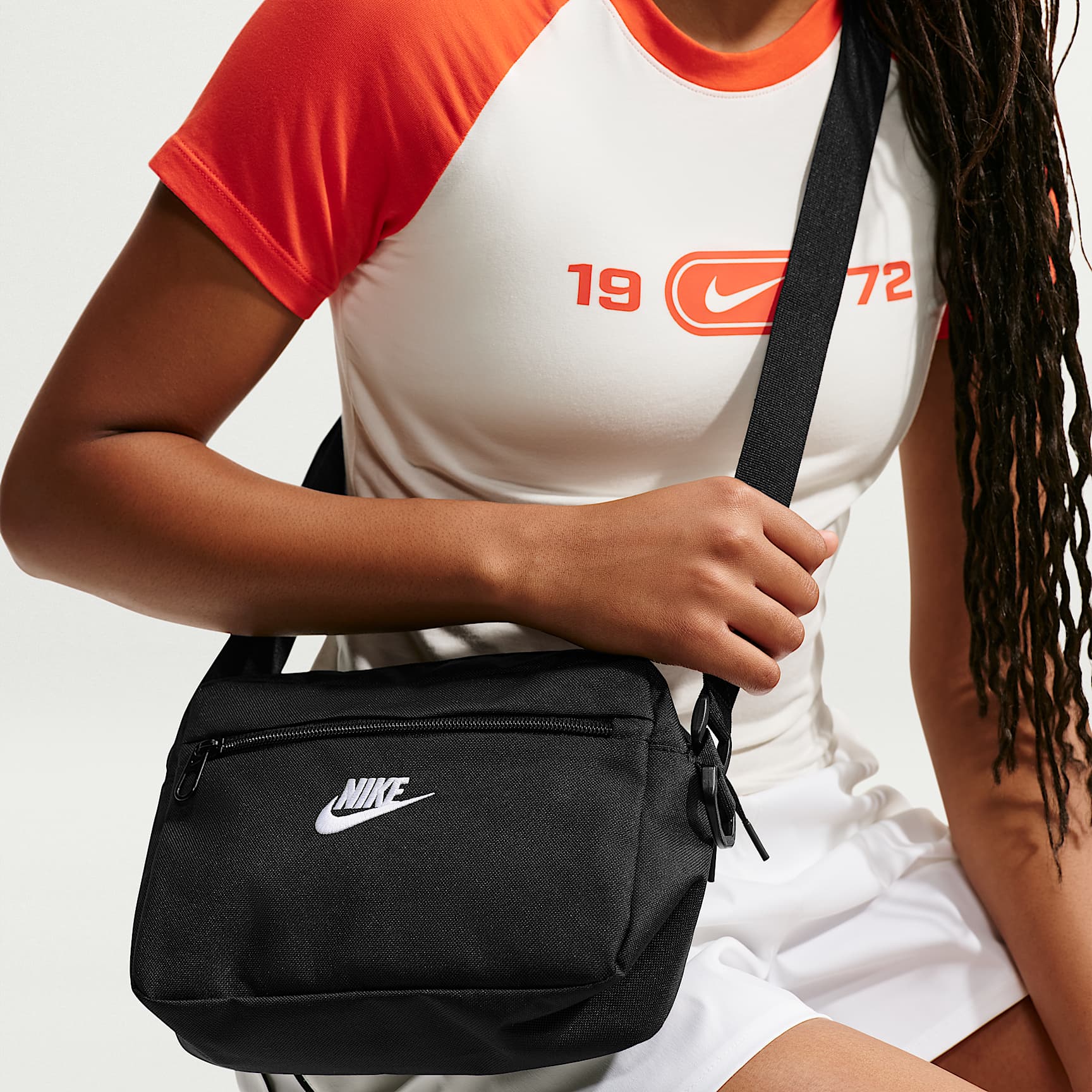 Nike Heritage Cross-Body Bag 2.0 (4L)