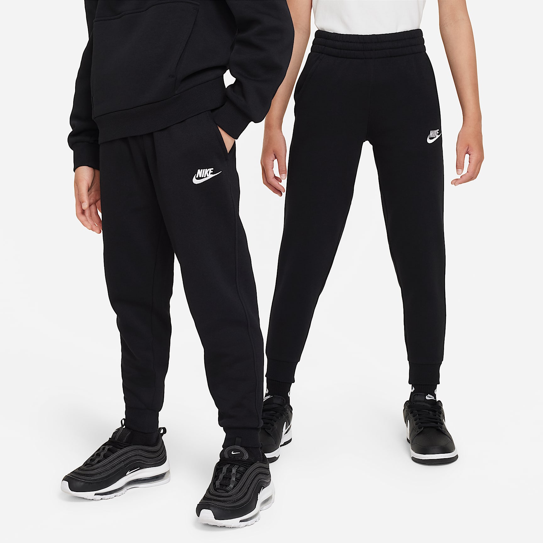 Nike Sportswear Club Fleece Older Kids' Joggers