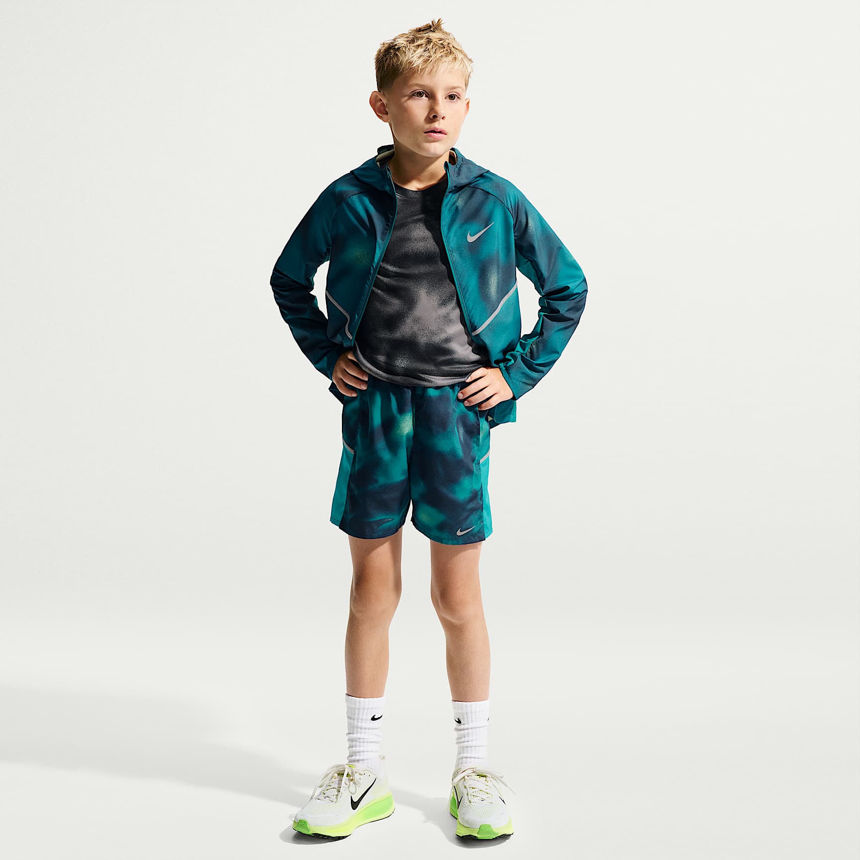 Nike Miler Older Kids' Dri-FIT Shorts