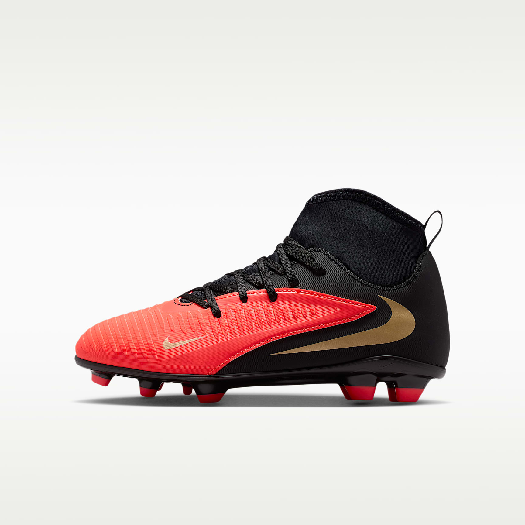 Nike Jr. Phantom 6 High Club Older Kids' Multi-Ground Football Boot