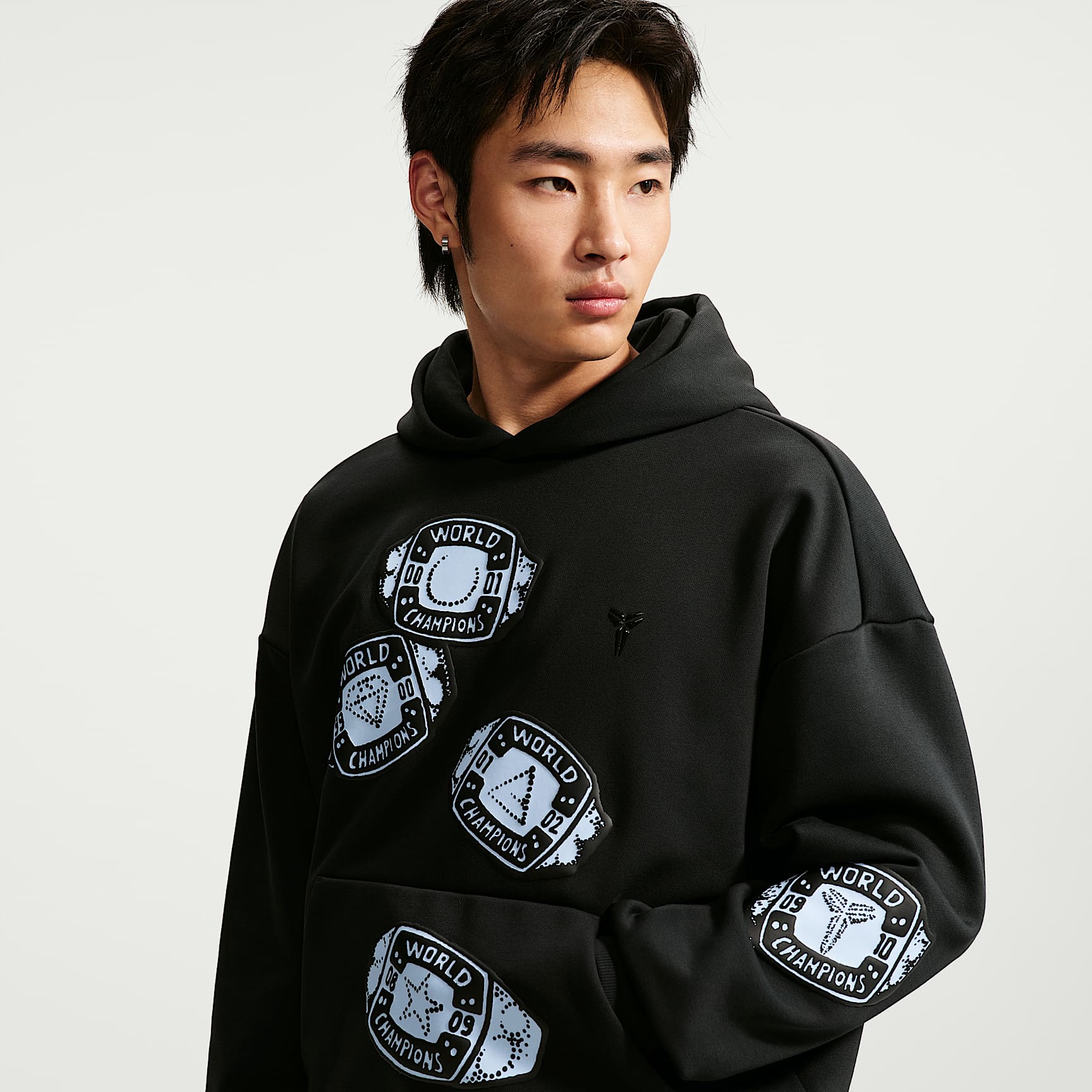 Kobe Nike Standard Issue Men's Therma-FIT Basketball Hoodie