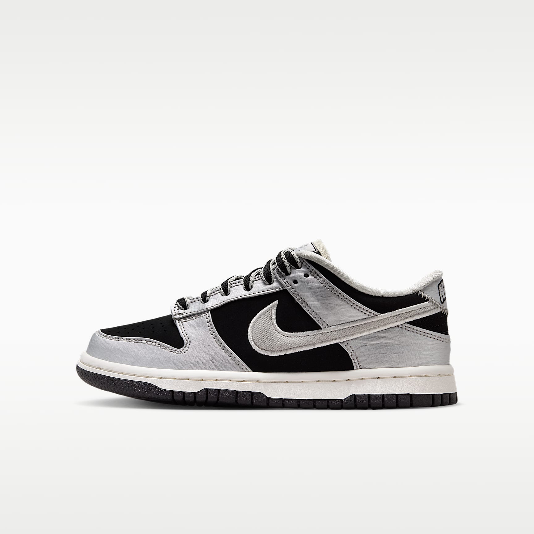 Nike Dunk Low LV8 Older Kids' Shoes