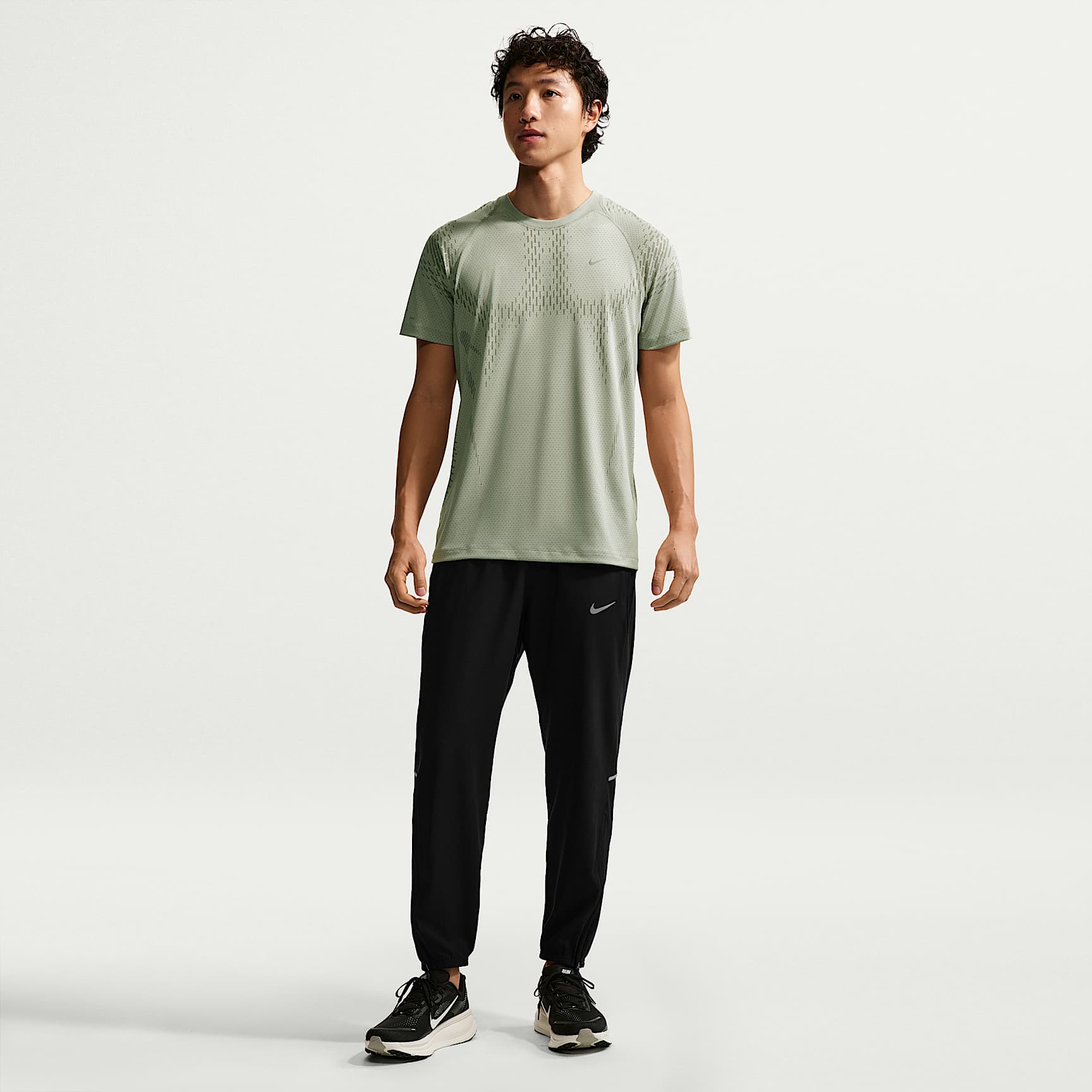 Nike Miler Men's Dri-FIT Woven Running Trousers