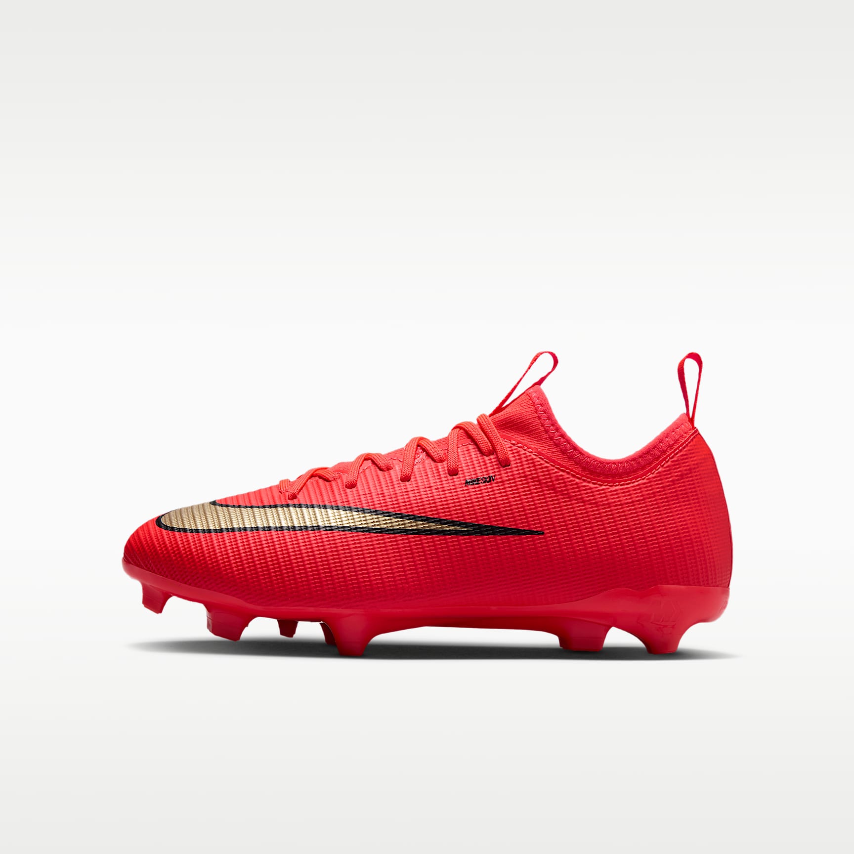 Nike Jr. Mercurial Vapor 17 Academy Older Kids' Multi-Ground Low-Top Football Boots