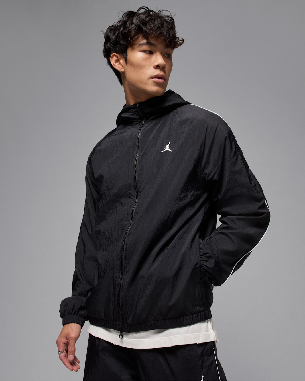 Jordan Sport Classic Men's Hooded Jacket - Black/White