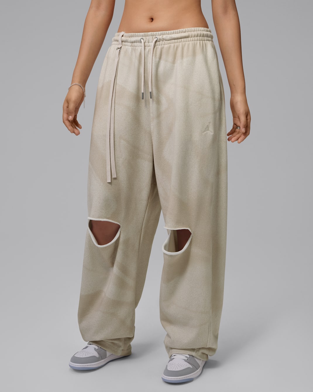 Jordan Fleece Women's Baggy Trousers - Sail/Light Orewood Brown