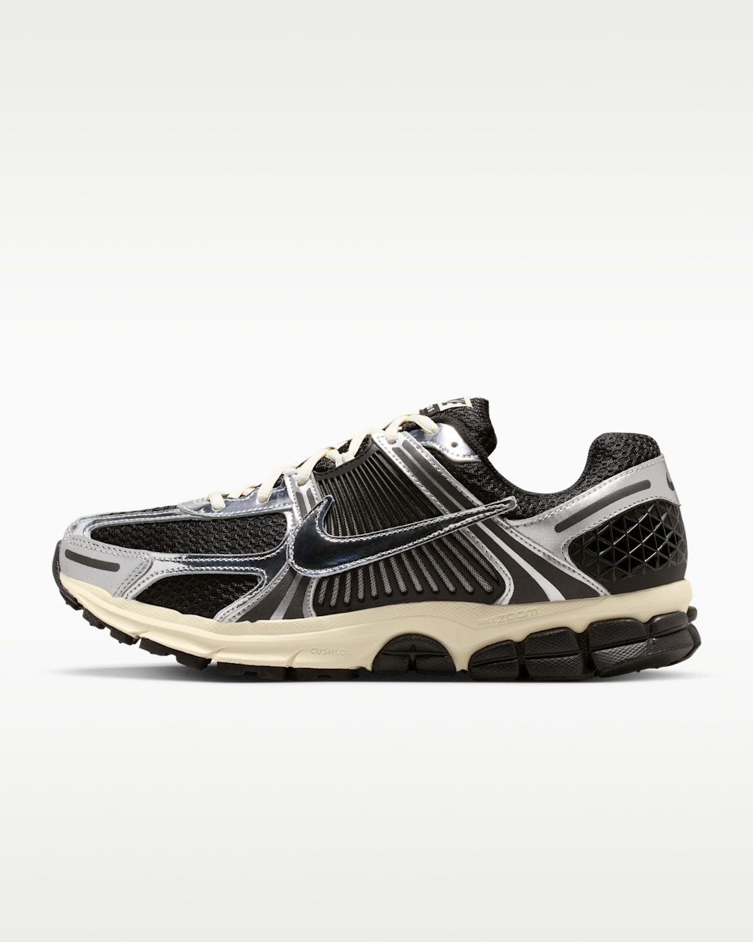 Nike Zoom Vomero 5 Men's Shoes - Black/Metallic Silver/Coconut Milk/Chrome