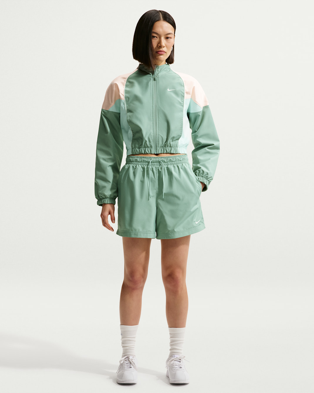 Nike Sportswear Classic Wovens Women's Mid-Rise Shorts - Steam/Sail
