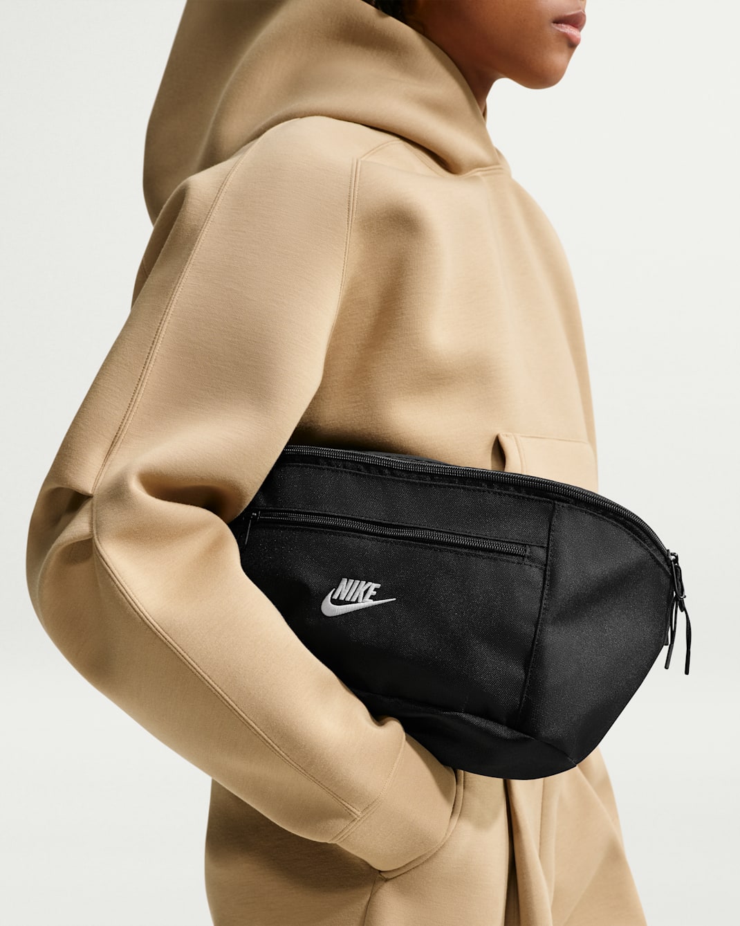 Nike Heritage Waist Pack (8L) - Black/Black/White