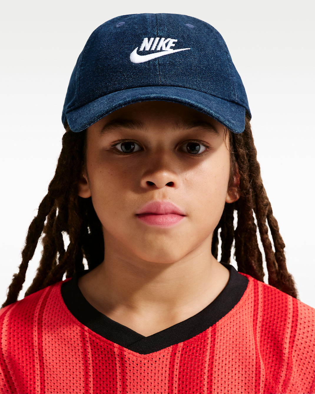 Nike Club Kids' Unstructured Denim Cap - College Navy/White