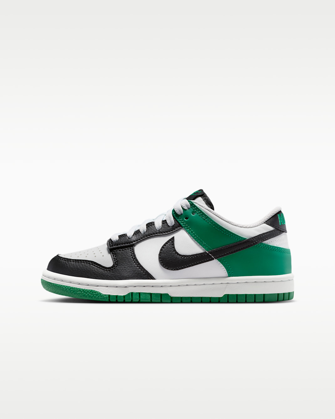 Nike Dunk Low Older Kids' Shoes - Off-White/Malachite/Black