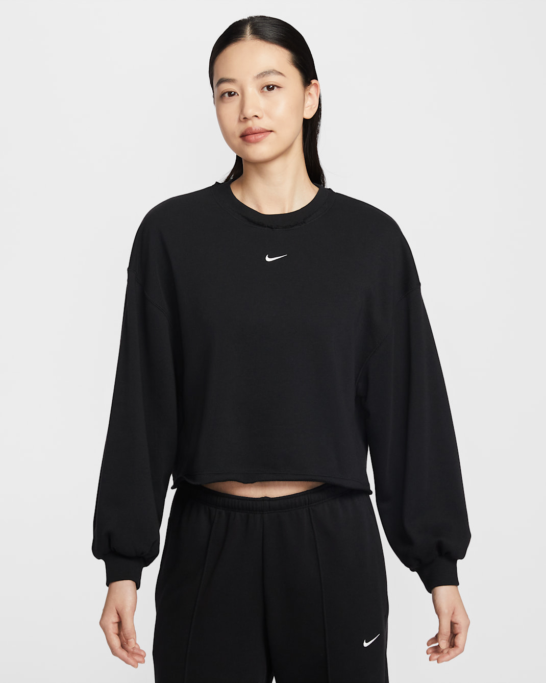 Nike Sportswear Chill Terry Women's Oversized French Terry Crew-Neck Sweatshirt - Black/Sail