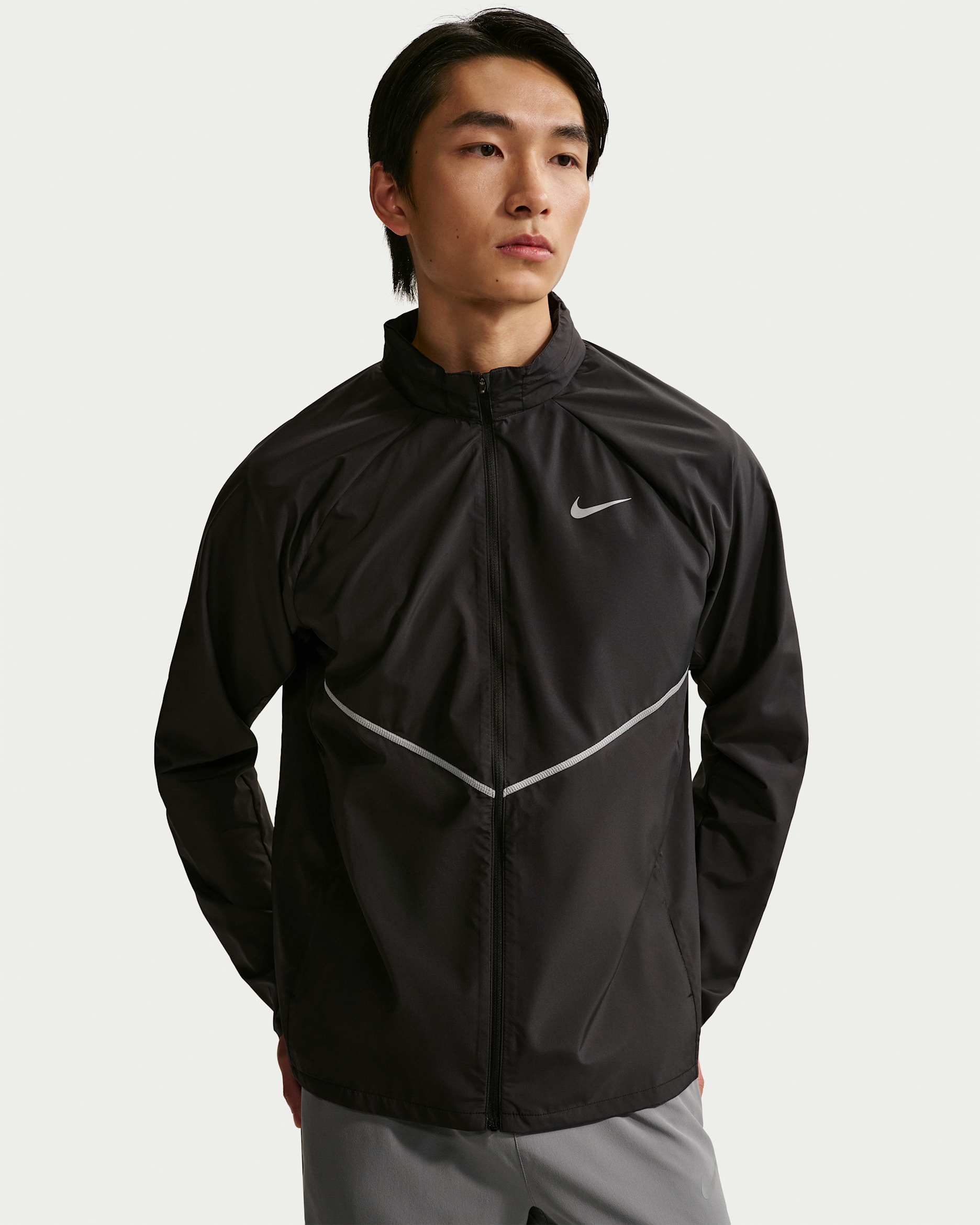 Nike Miler Men's Repel UV Protection Running Jacket - Black/Black