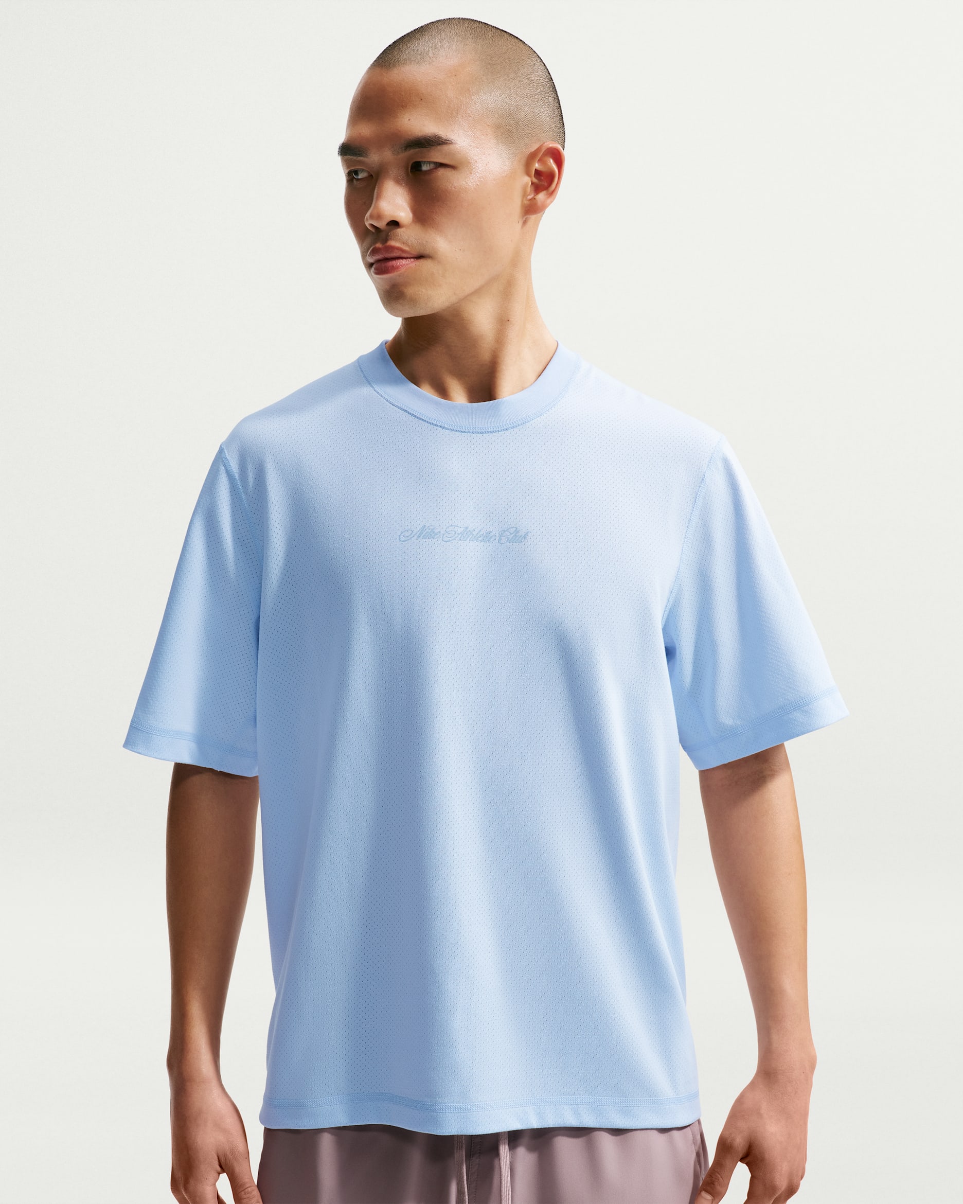 Nike Primary Men's N.A.C. Training T-Shirt - Hydrogen Blue/Light Armoury Blue