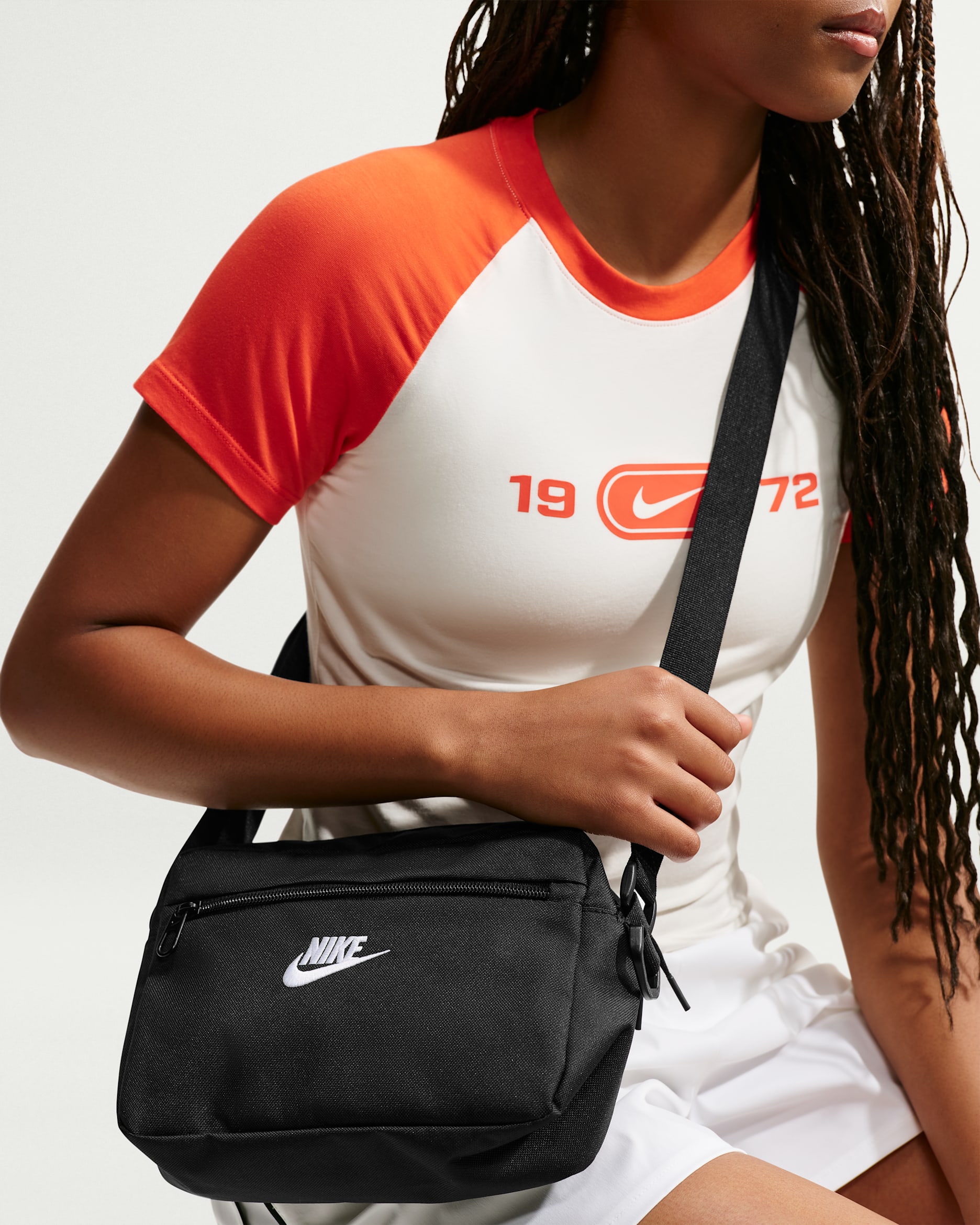 Nike Heritage Cross-Body Bag 2.0 (4L) - Black/Black/White