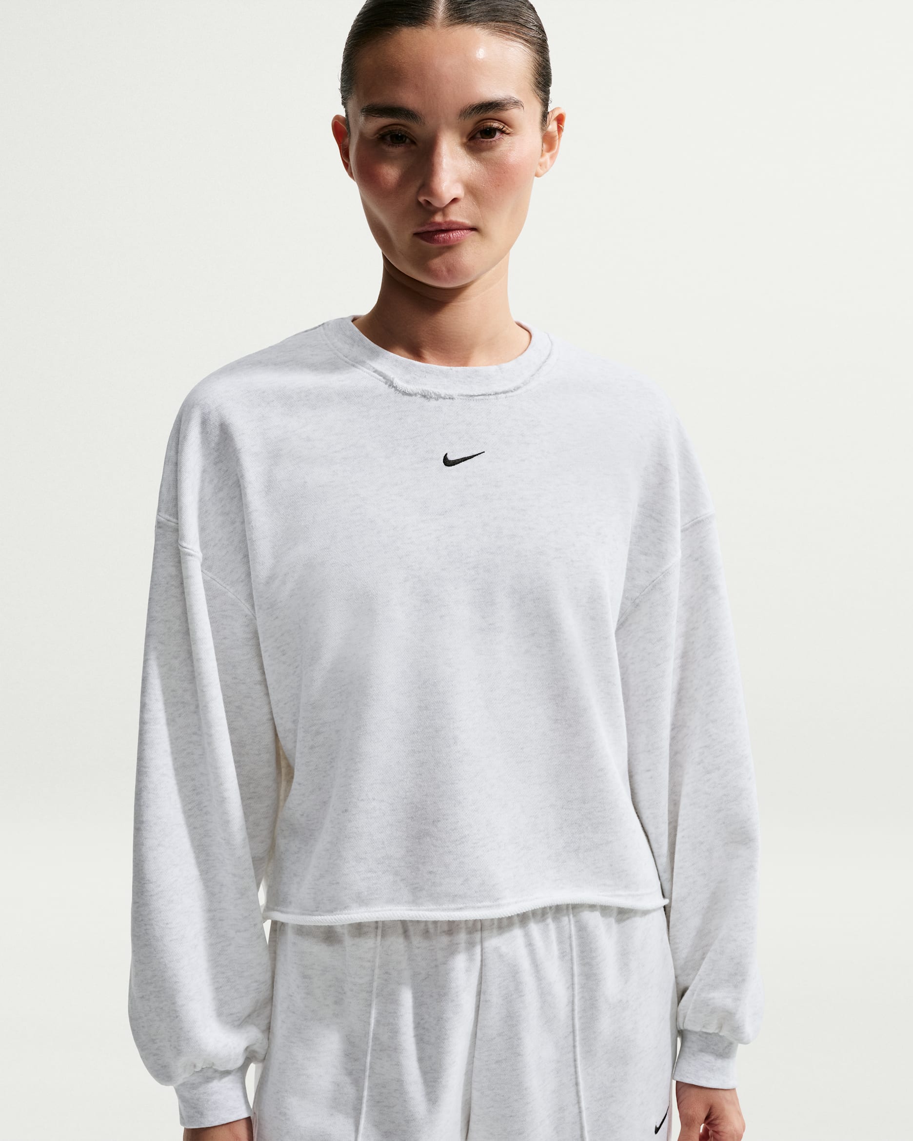 Nike Sportswear Chill Terry Women's Oversized French Terry Crew-Neck Sweatshirt - Birch Heather/Black