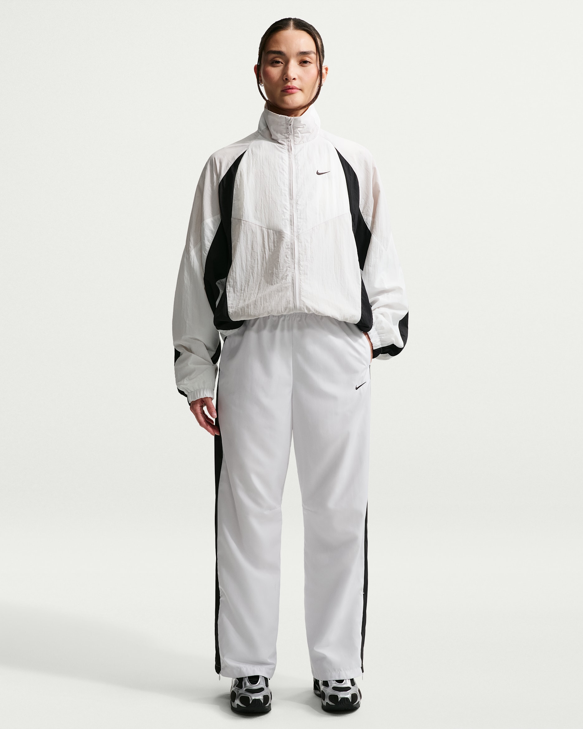 Nike Sportswear Classic Women's Mid-Rise Open-Hem Trousers - White/Black/Black