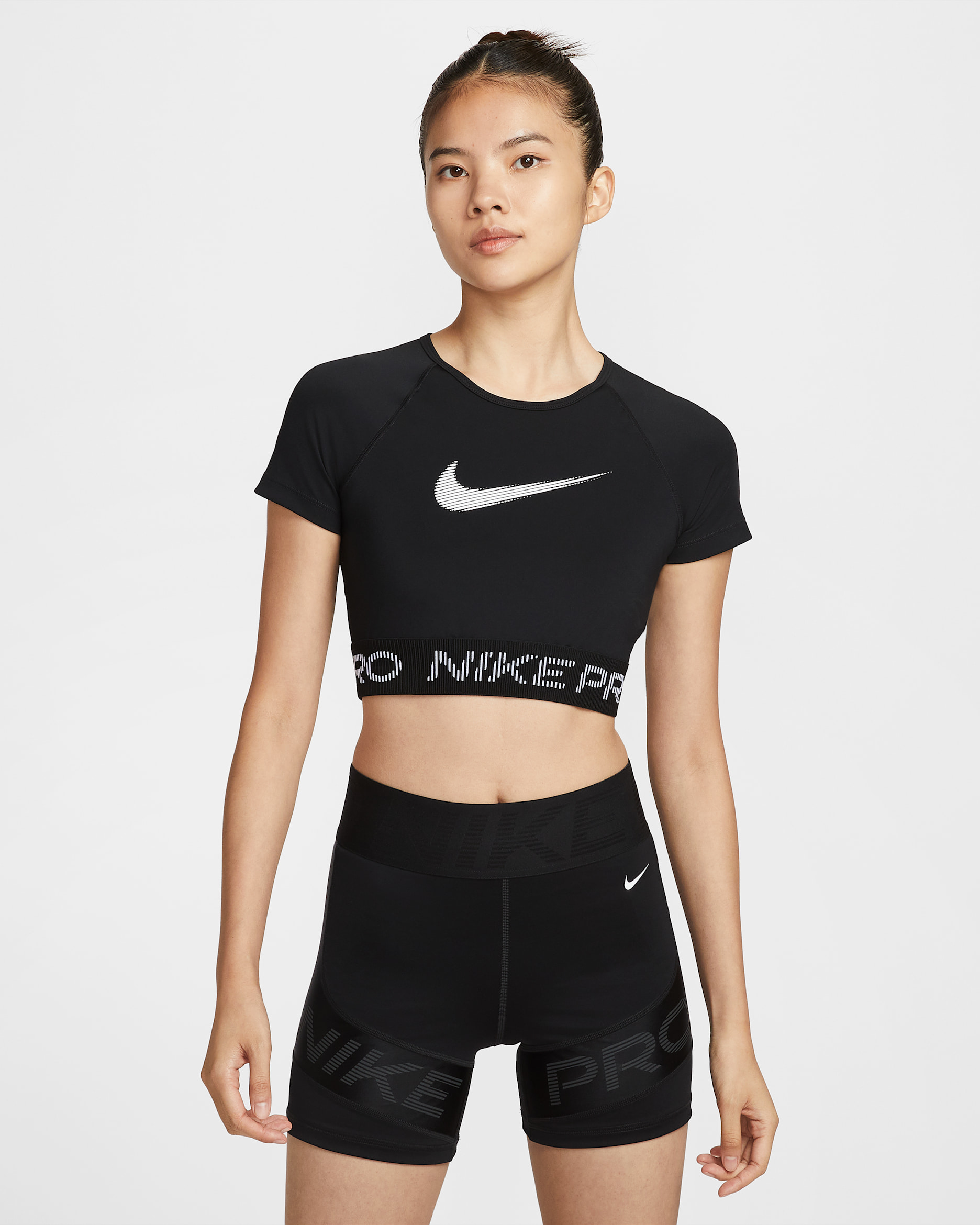 Nike Pro Women's Dri-FIT Short-Sleeve Cropped Graphic Top - Black/White/White