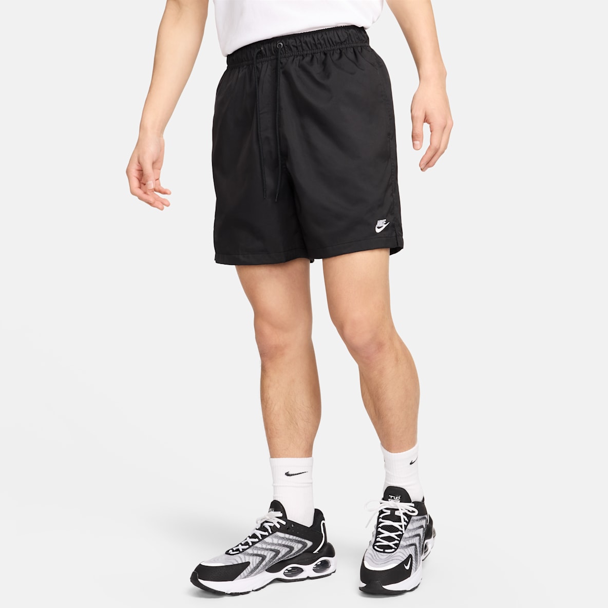Nike Club Men's Woven Flow Shorts
