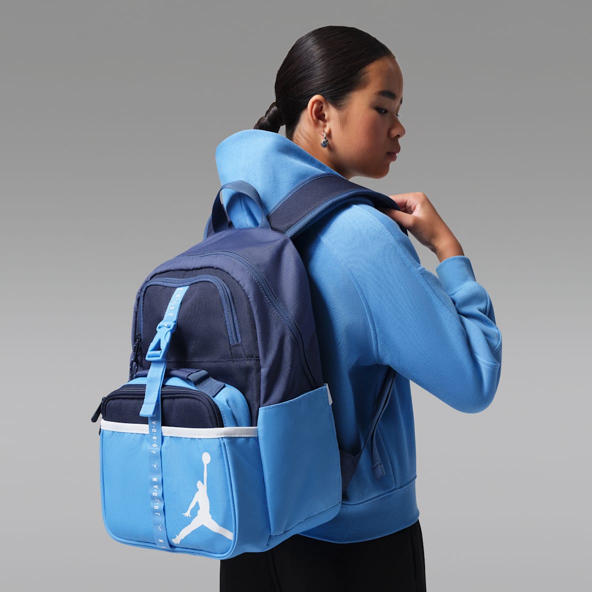 Air Jordan Mochila (18 L) y lonchera (3 L) para niños grandes