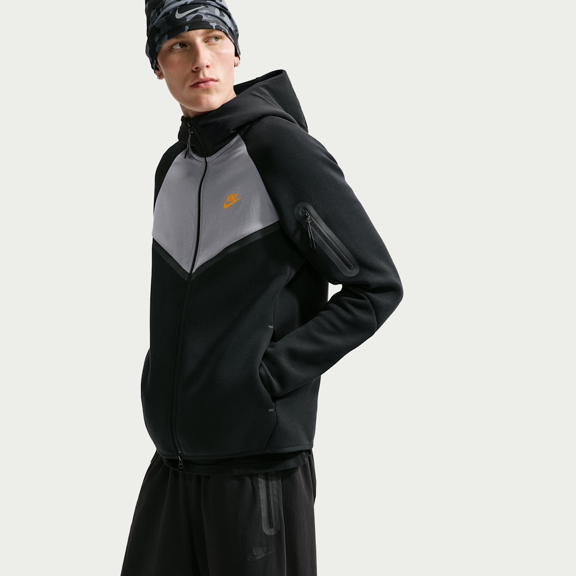 Nike Tech Men's Fleece Windrunner Full-Zip Jacket