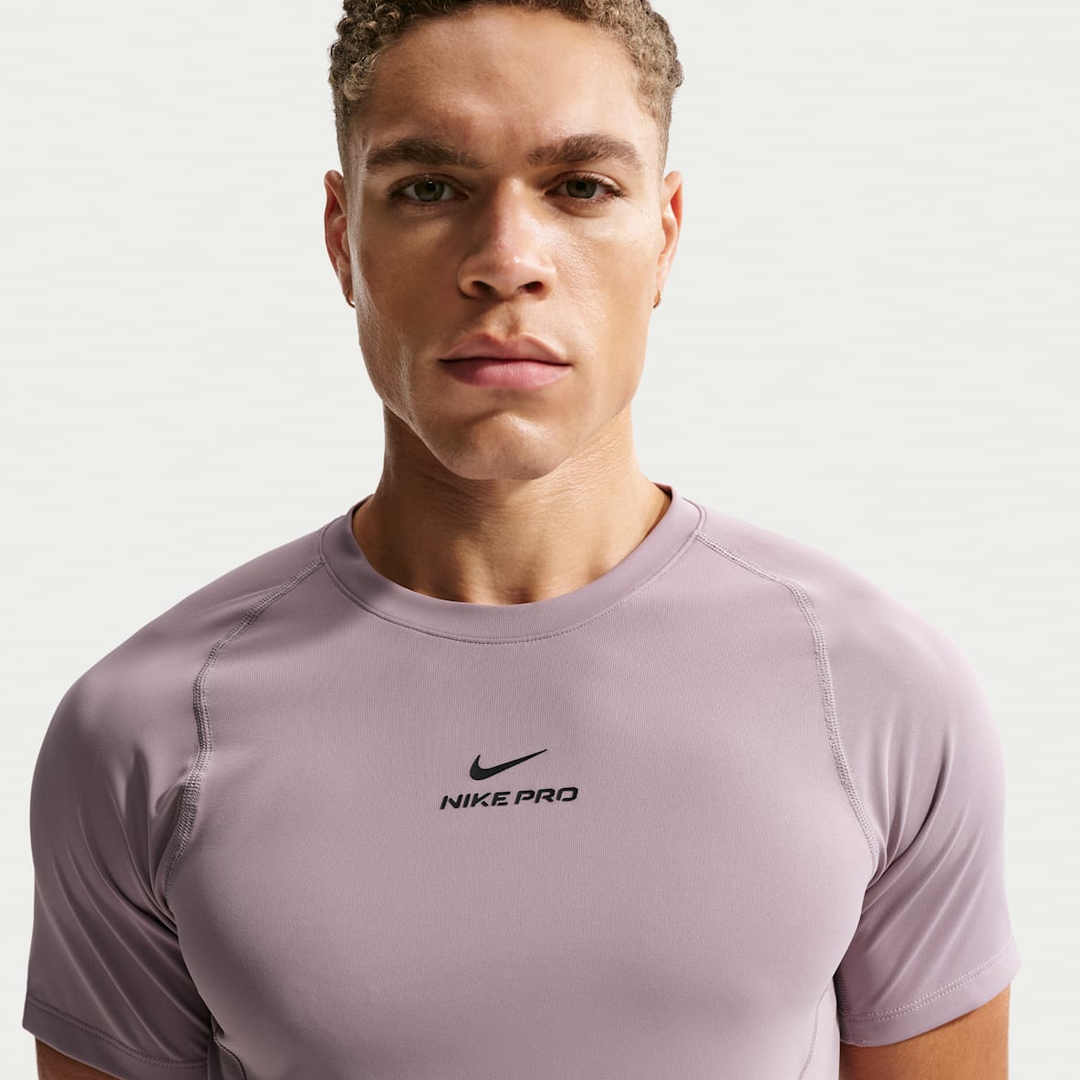 Nike Pro Training Haut à manches courtes Dri-FIT pour homme
