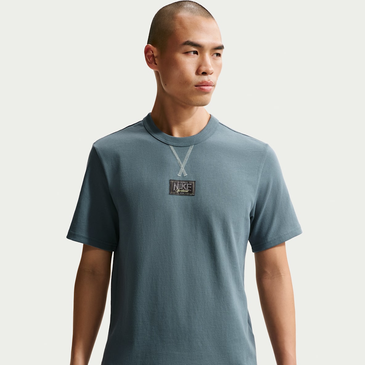 Nike Sportswear Premium Essentials T-Shirt