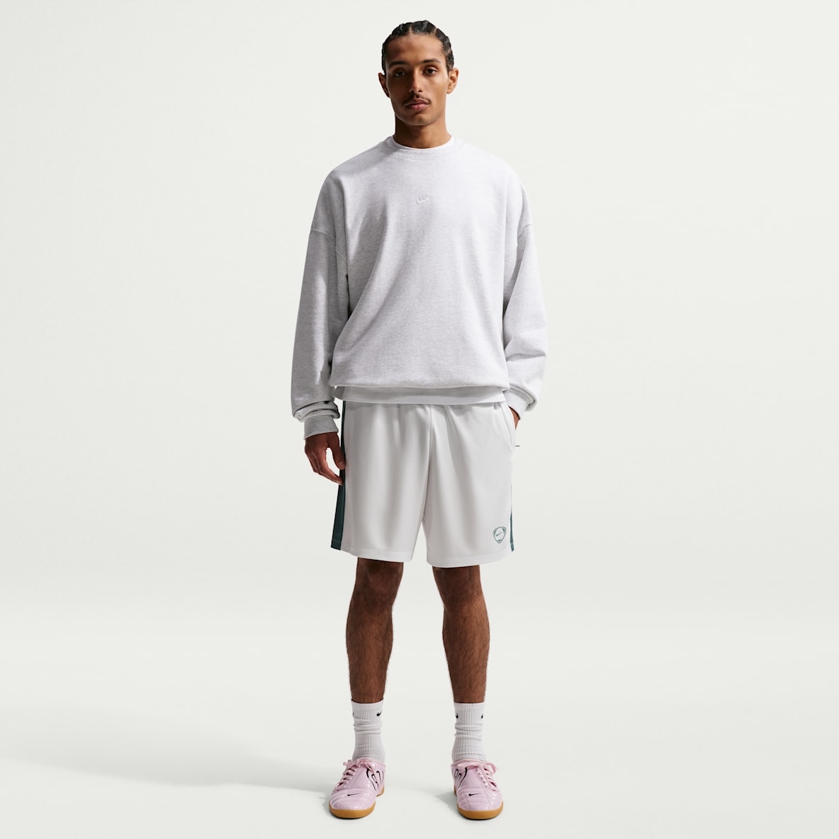 Nike Academy+ Short de foot Dri-FIT pour homme