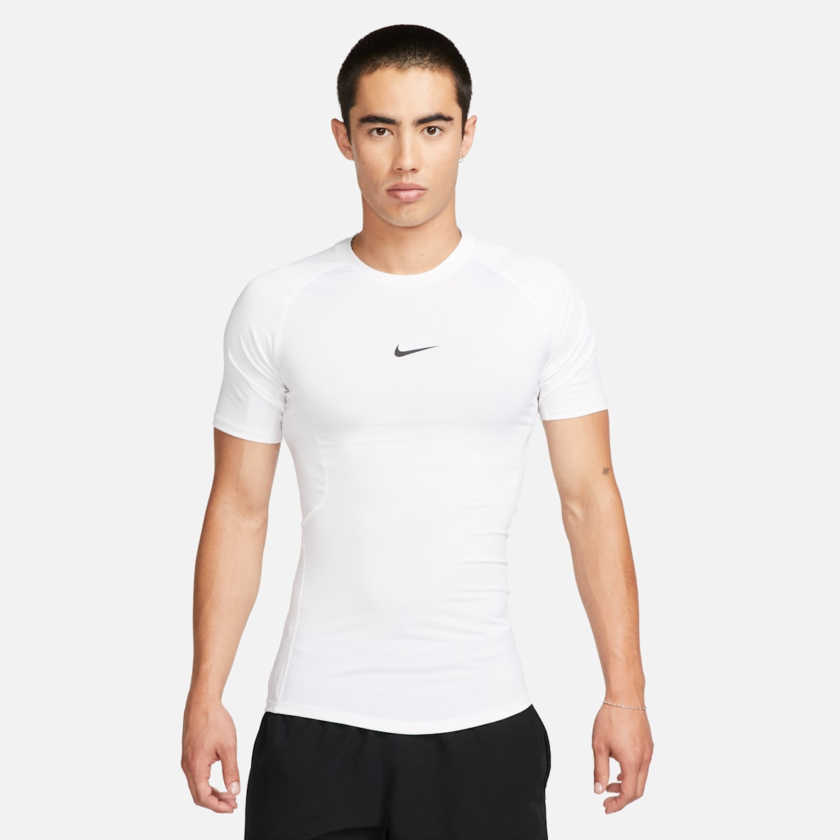 Nike Pro Men's Dri-FIT Tight Short-Sleeve Fitness Top