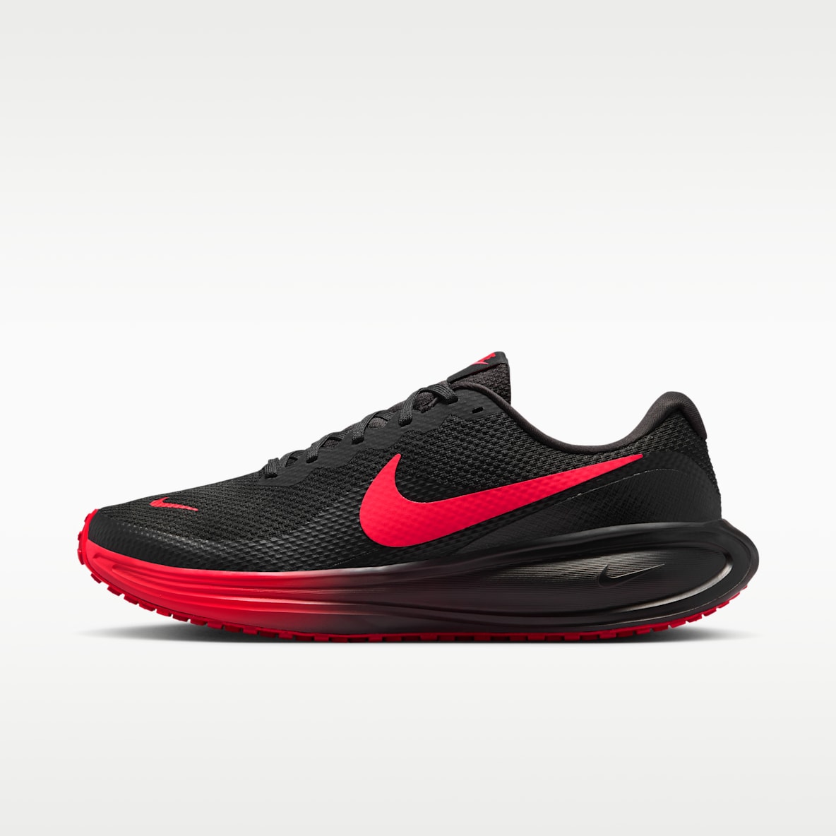 Nike Revolution 8 Tenis de correr en pavimento para hombre