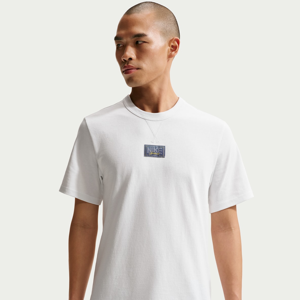 Nike Sportswear Premium Essentials T-Shirt