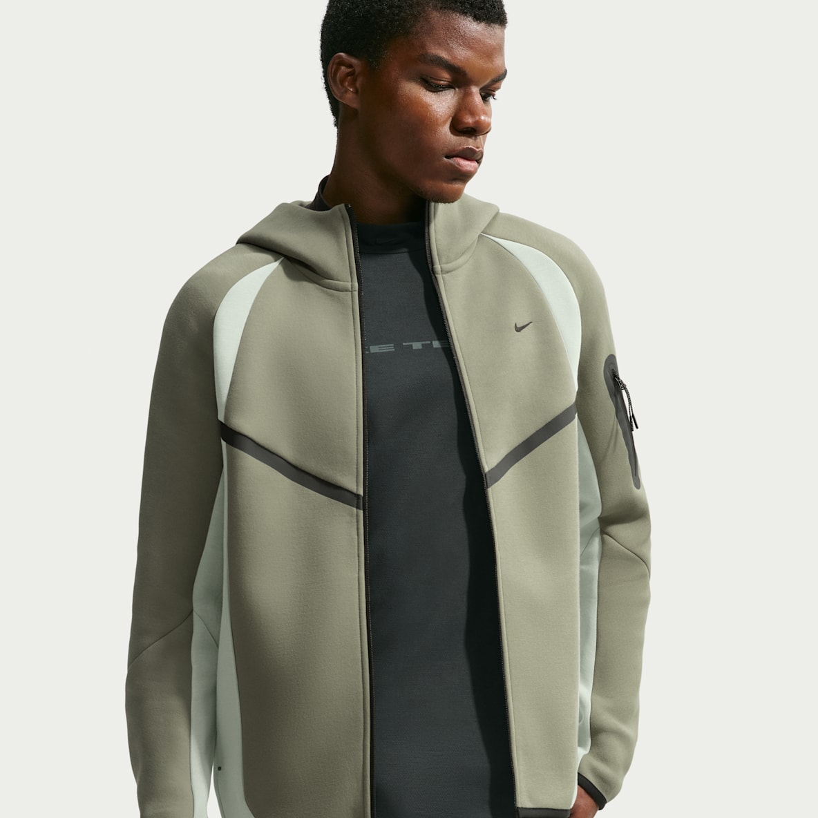 Nike Tech Men's Color-Block Full-Zip Fleece Windrunner Jacket