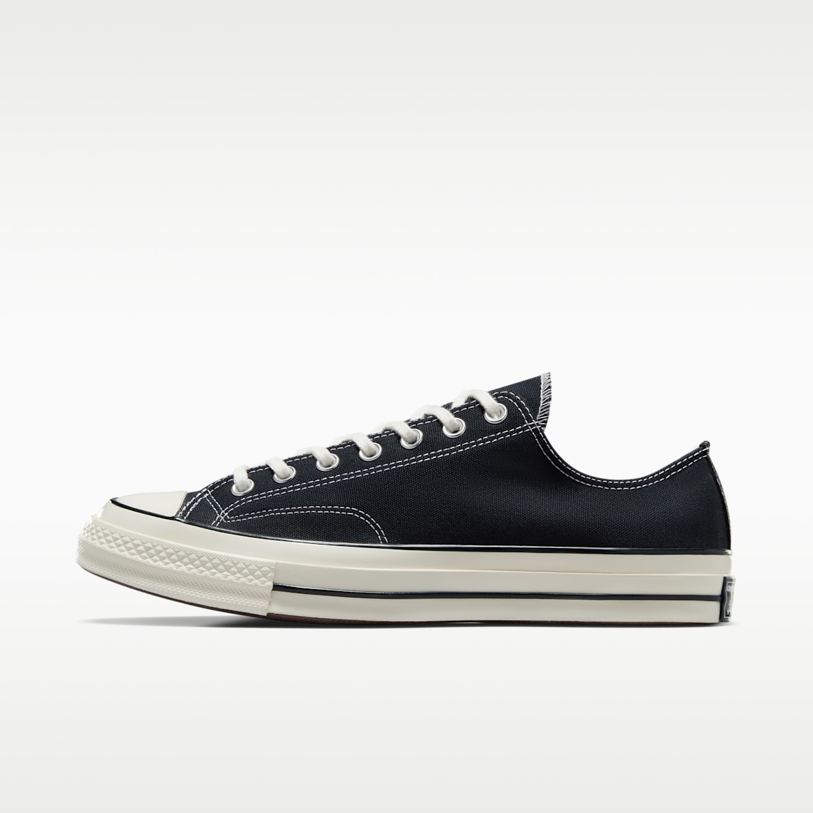 Converse Chuck 70 Low Top Unisex Shoe
