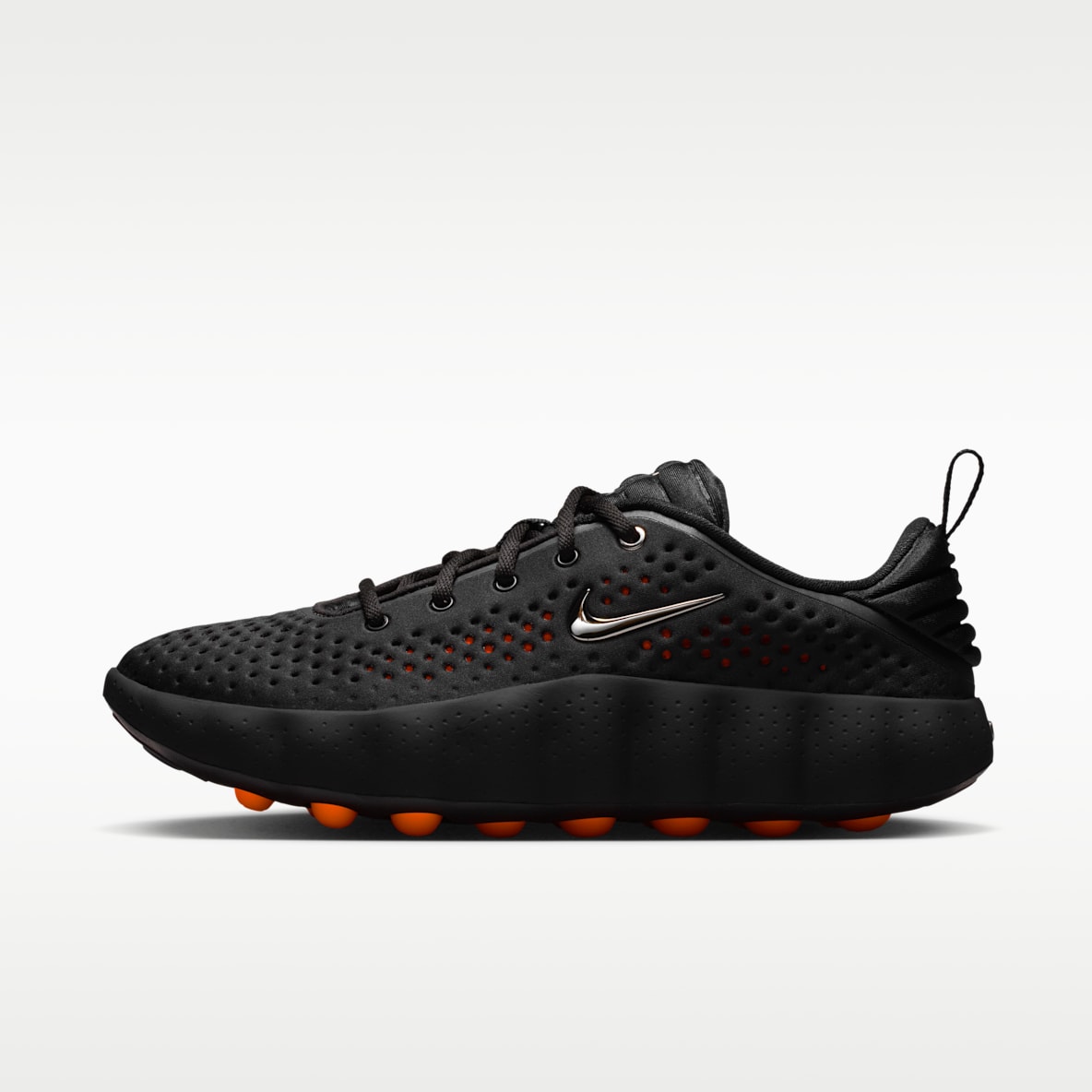Nike Mind 002 Women's Pregame Shoes