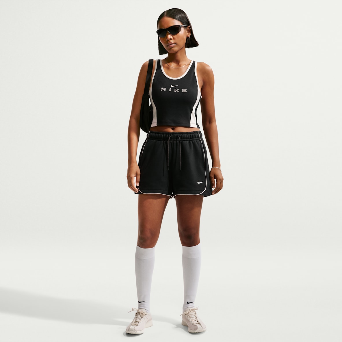 Nike Sportswear Women's Loose Mid-Rise 7.5cm (approx) Fleece Shorts