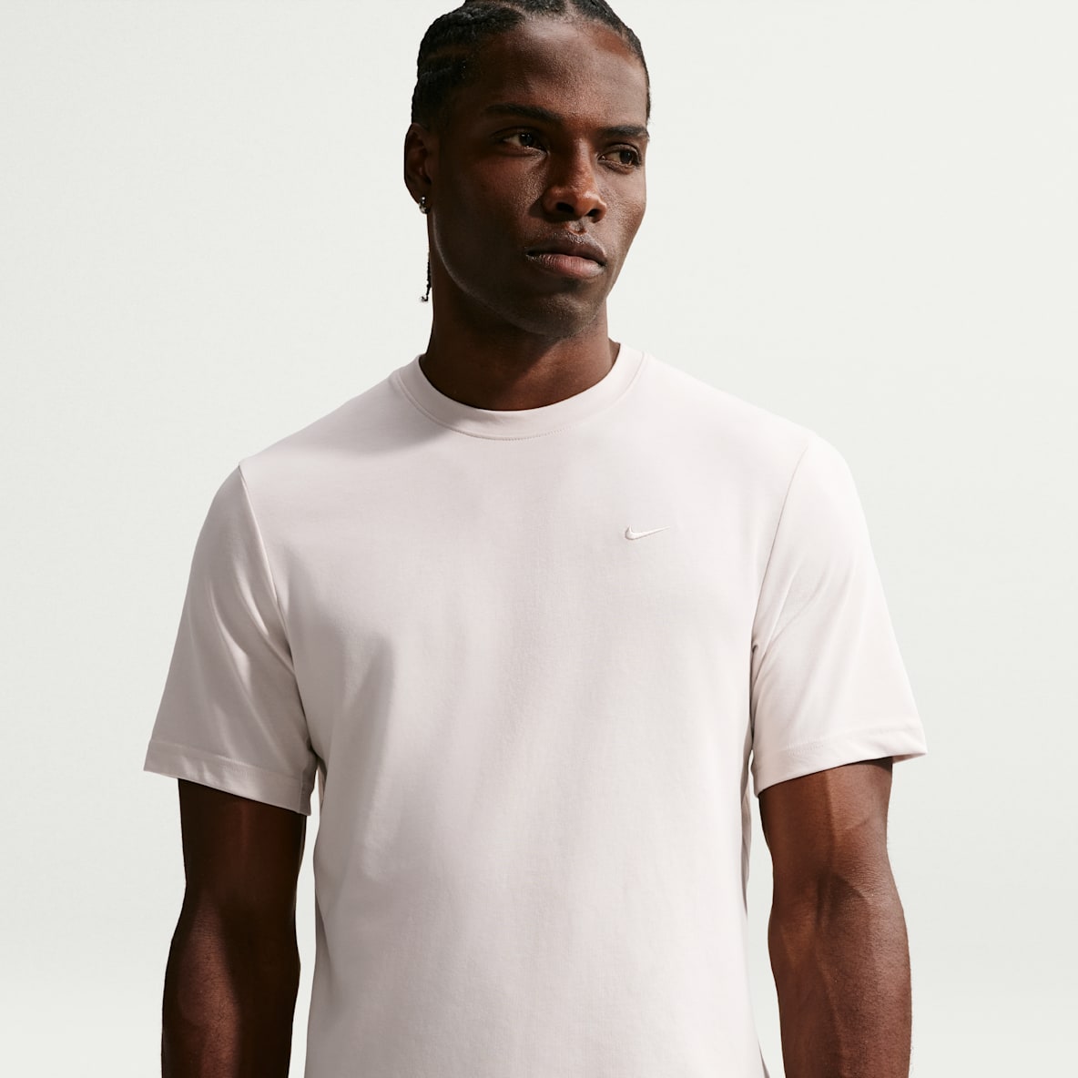Nike Primary Men's Dri-FIT Short-Sleeve Versatile Top