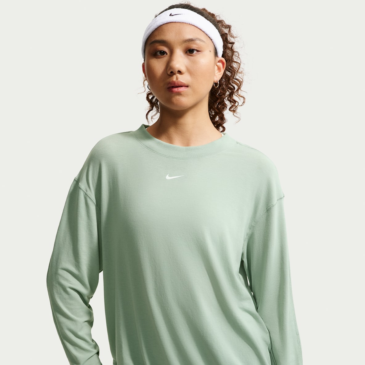 Nike One Relaxed Women's Dri-FIT Long-Sleeve Top