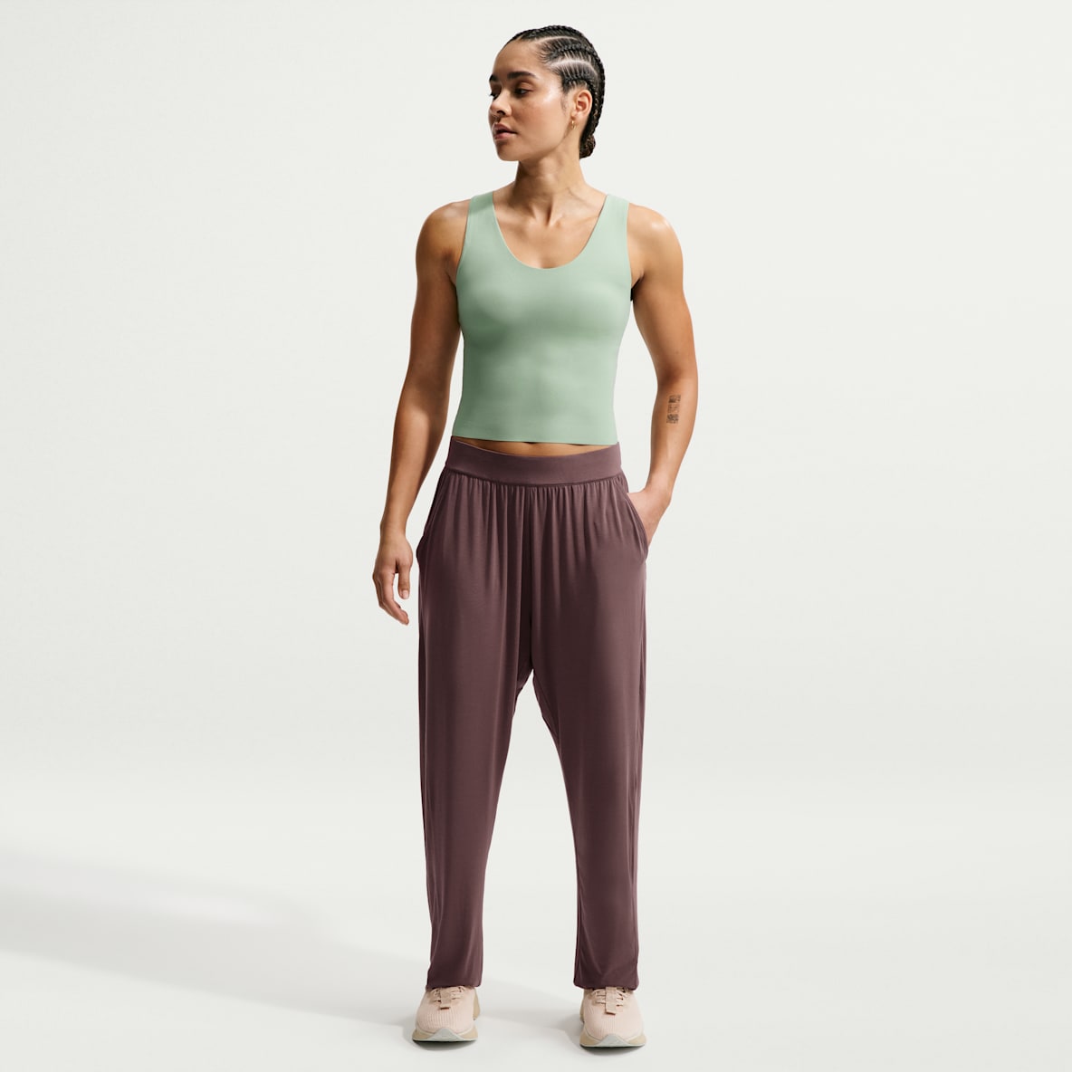 Nike Zenvy Women's Loose Mid-Rise Pants
