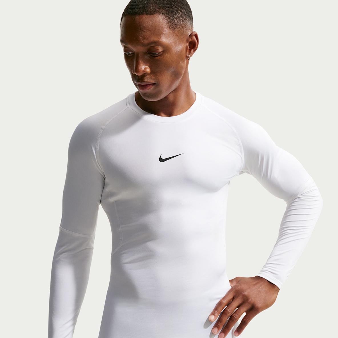 Nike Pro Men's Dri-FIT Tight Long-Sleeve Fitness Top