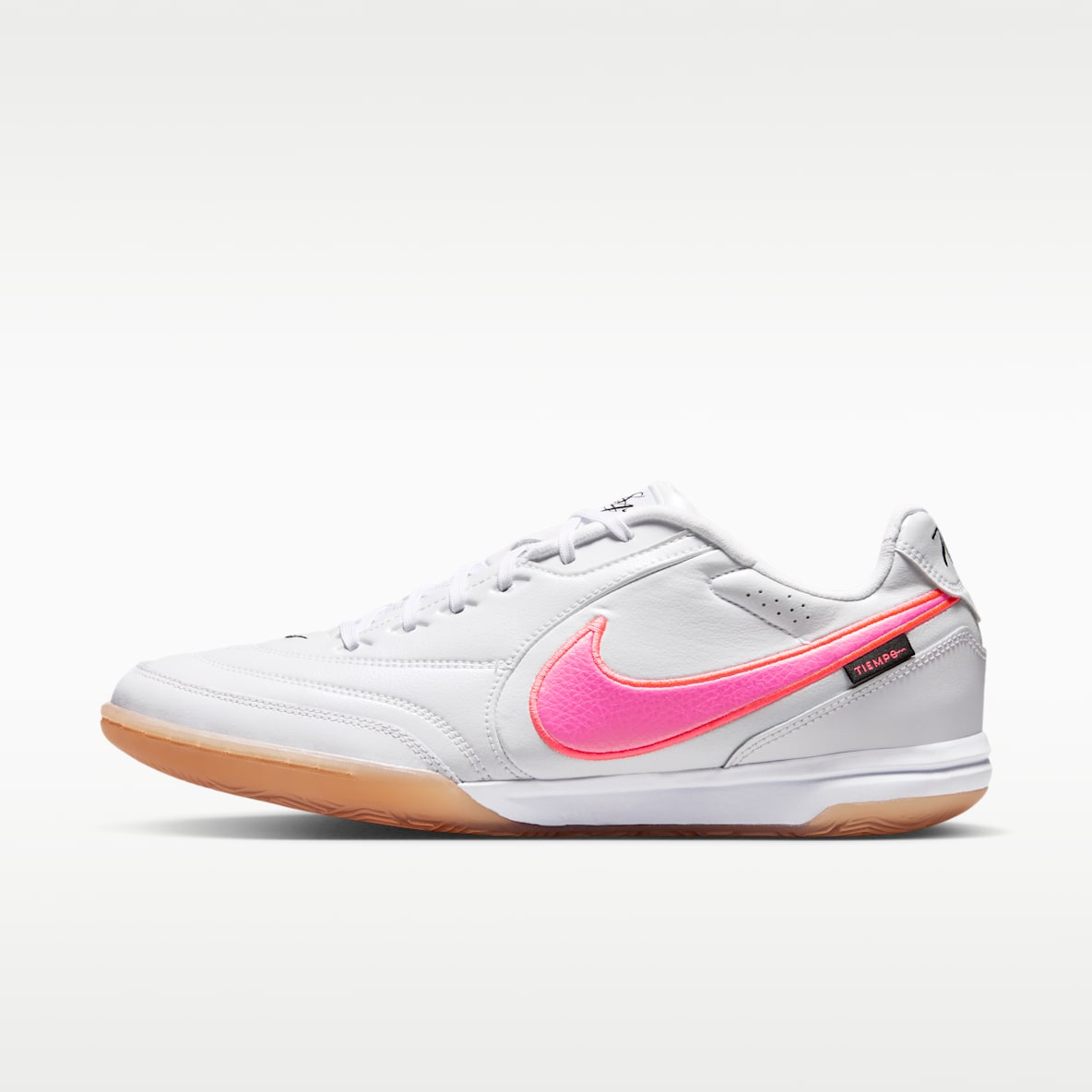 Nike Tiempo Streetgato PRM Tacos de futbol de corte low para cancha en interiores