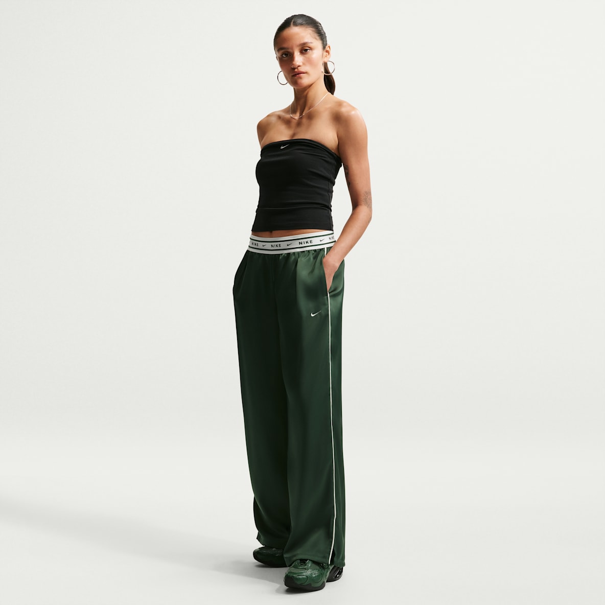 Nike Sportswear Women's Loose Mid-Rise Satin Trousers