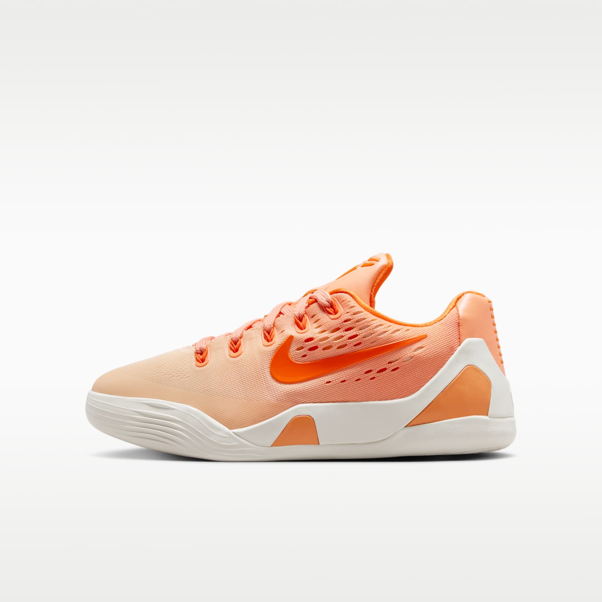 Kobe IX Low EM Older Kids' Basketball Shoes