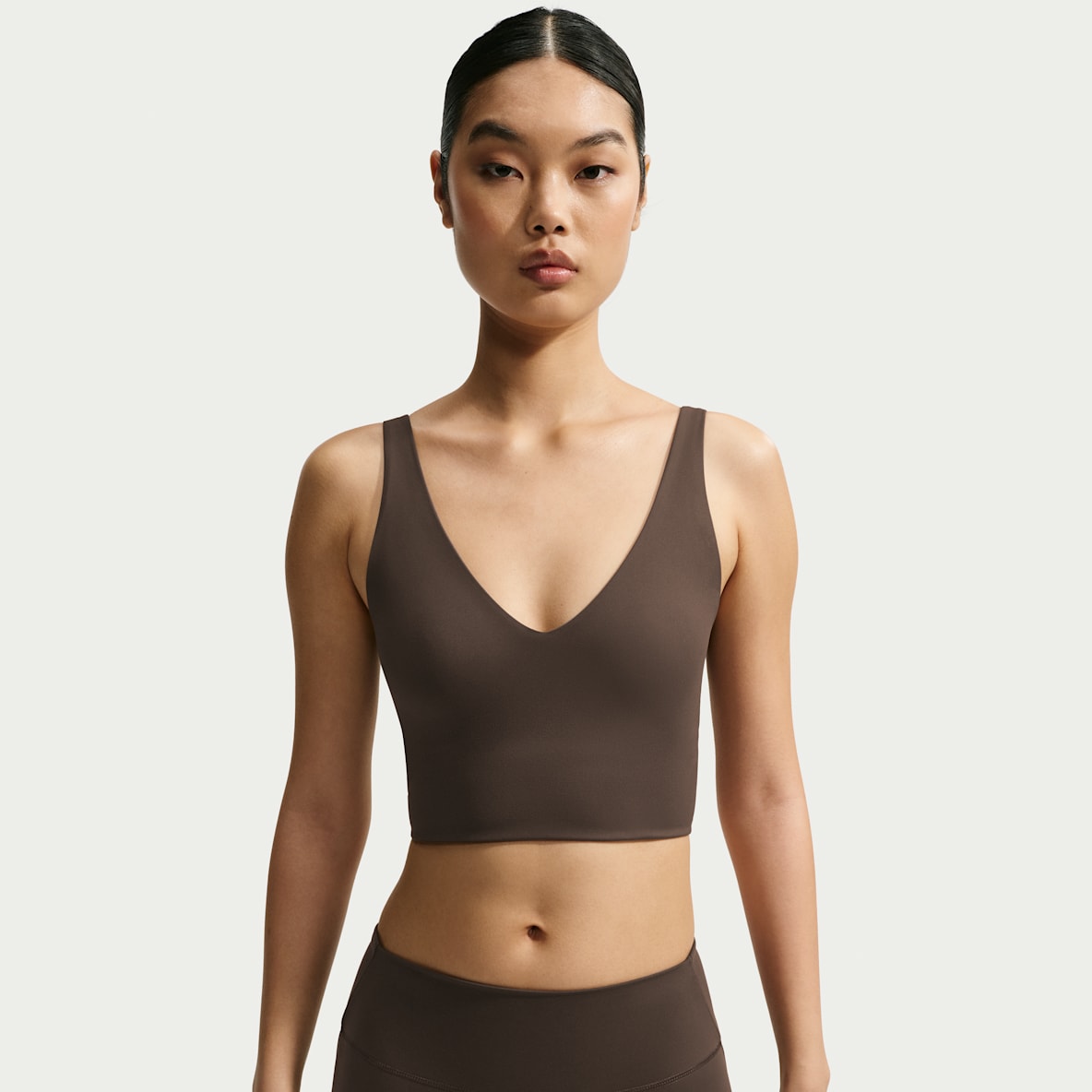 NikeSKIMS Matte Women's V-Neck Long-Line Bra