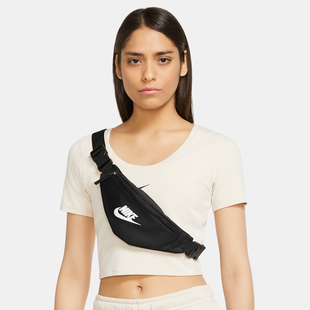 Nike Cangurera Heritage