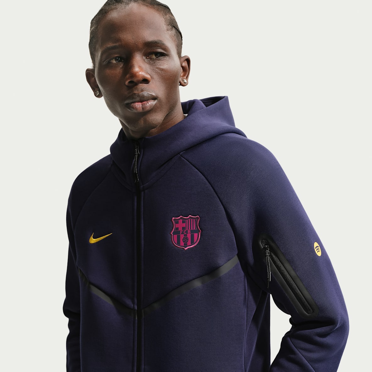 F.C. Barcelona Tech Fleece Windrunner Men's Nike Football Full-Zip Hoodie