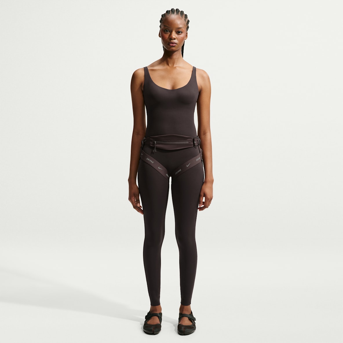 NikeSKIMS Studio Stretch Women's 73.5cm Bodysuit (Approx.)