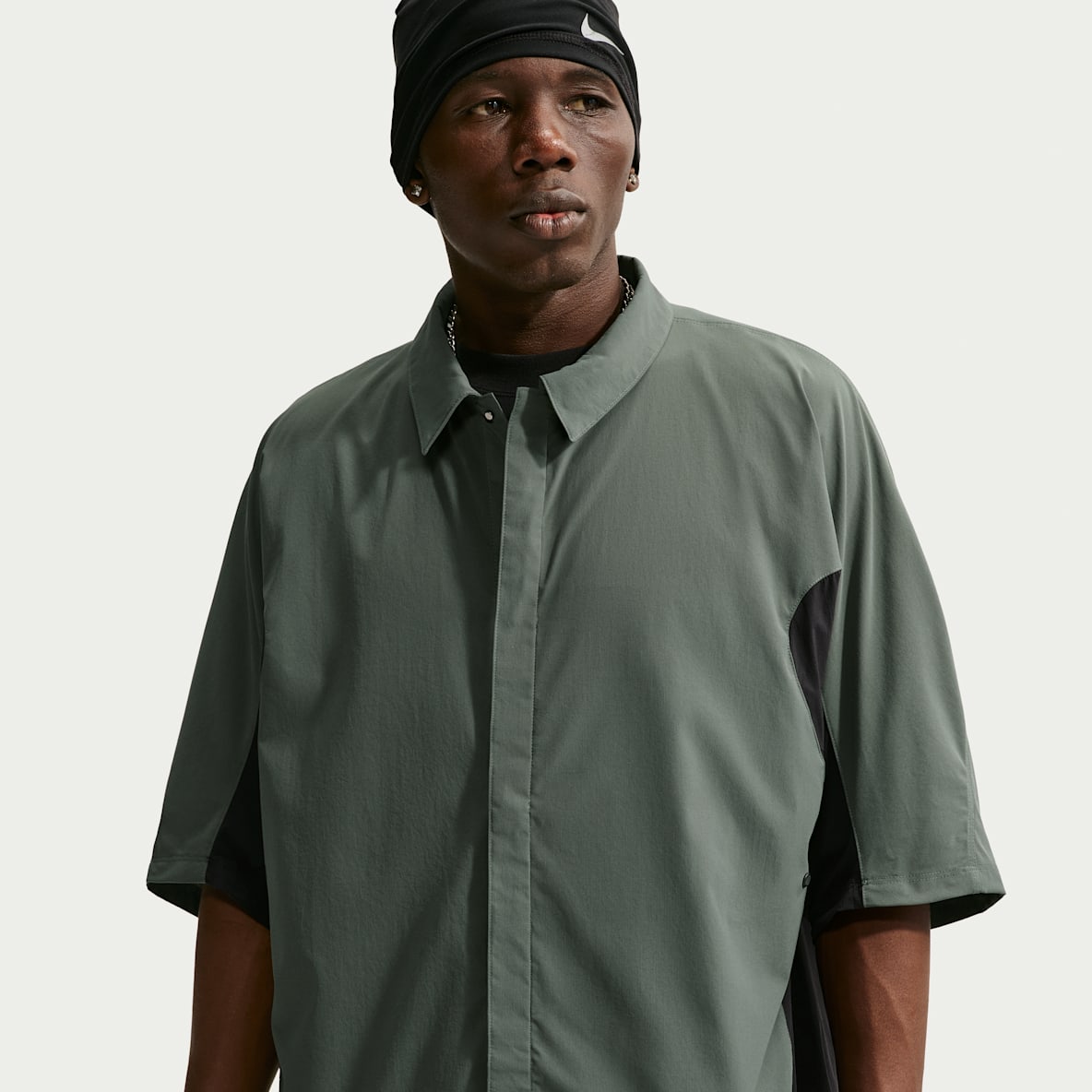 Nike Tech Helios Men's Dri-FIT Short-Sleeve Top